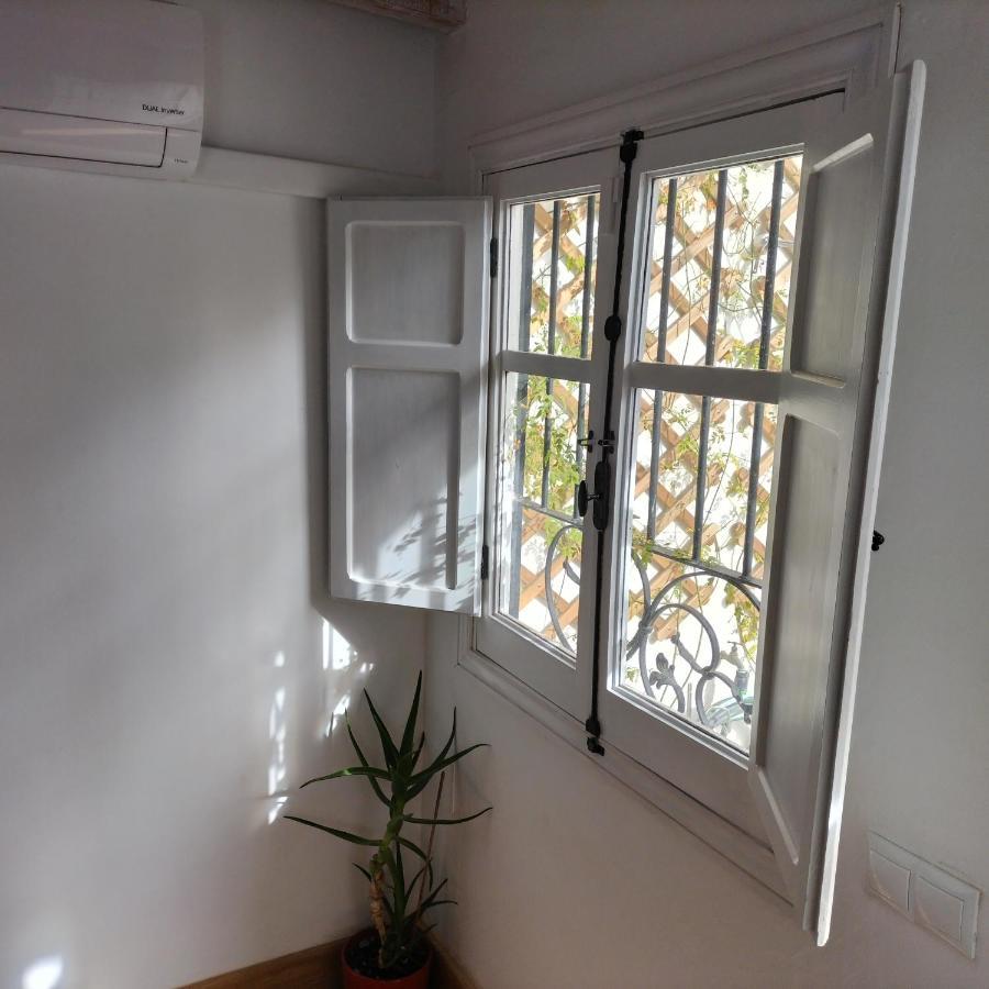 Private Terrace-Romantic-Sea, Castle Views-Central لقنت المظهر الخارجي الصورة